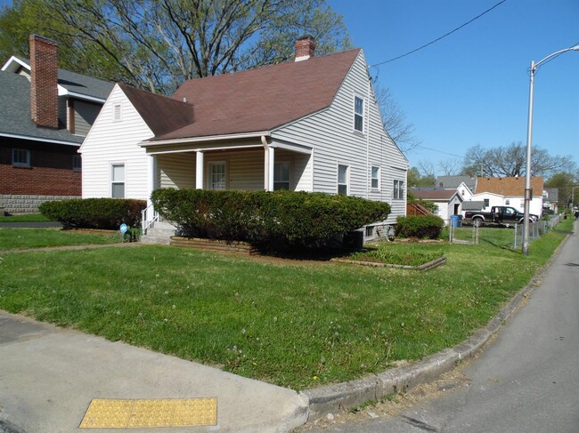 Building Photo - 107 Southport Dr