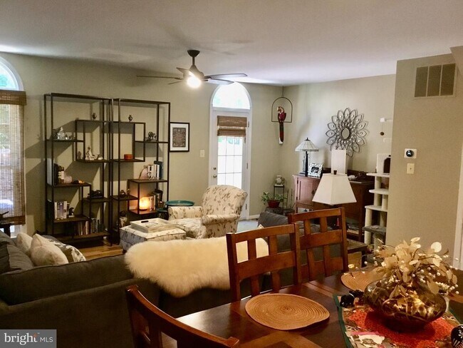 Building Photo - 11765 Great Owl Cir