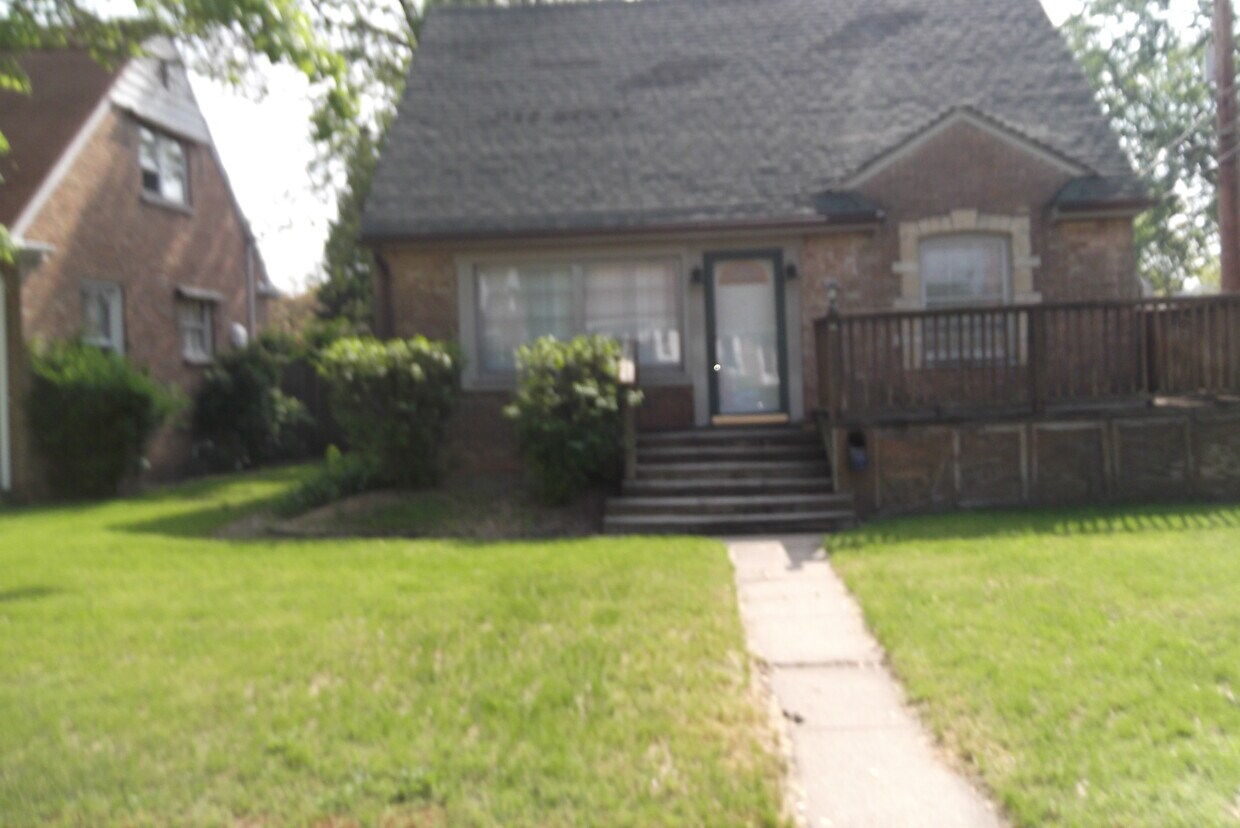 7237 Oakdale Ave, Hammond, IN 46324 House Rental in Hammond, IN