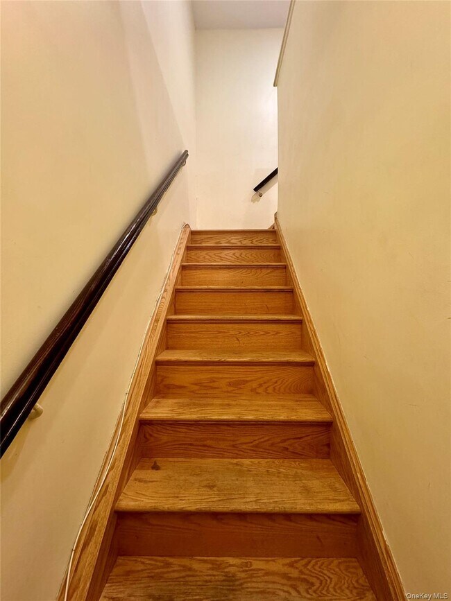 Foto del edificio - 136-15 68th Dr