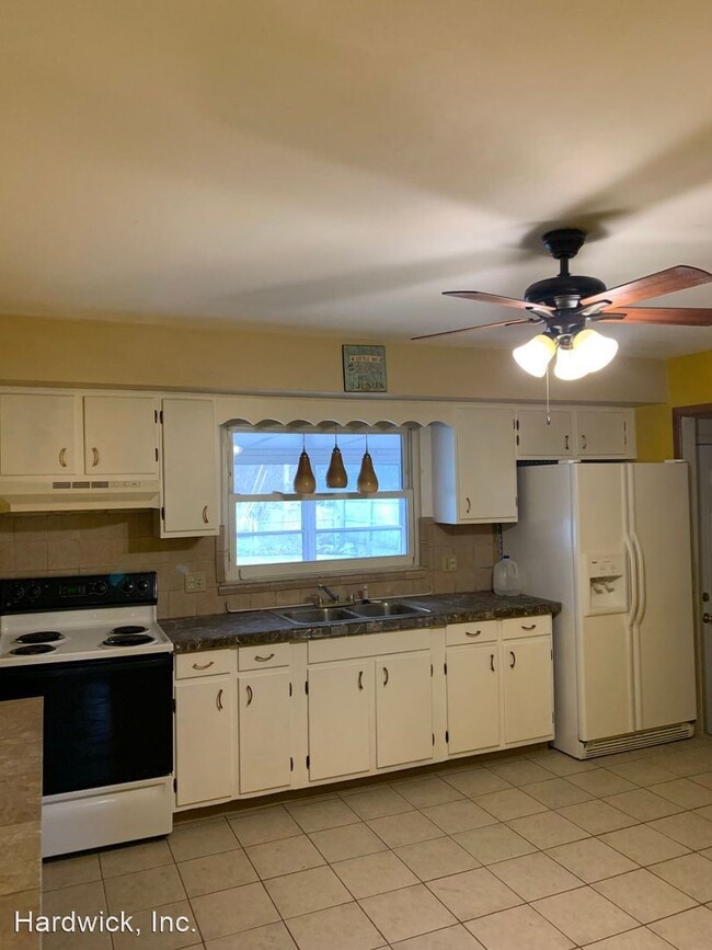 Building Photo - 3 br, 1 bath House - 3850 Etna Road
