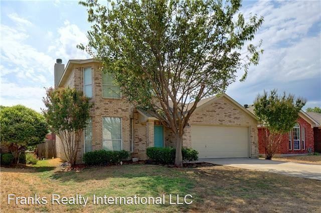 Building Photo - 3 br, 2.5 bath House - 641 Crystal Brook Dr