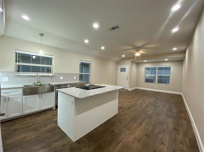 Foto del edificio - 804 N Broughton St