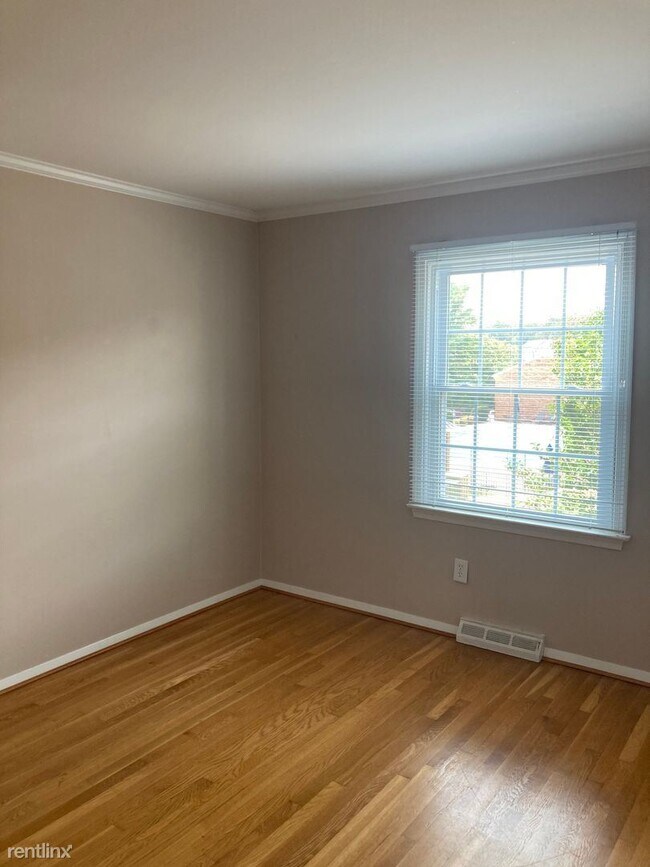 Building Photo - 2 br, 1 bath House - 157 Hessian Hills Way #4