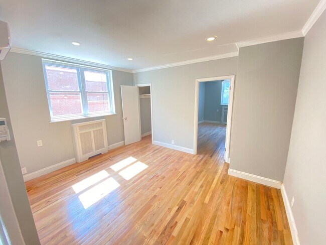 Foto del edificio - 1229 W Porter St