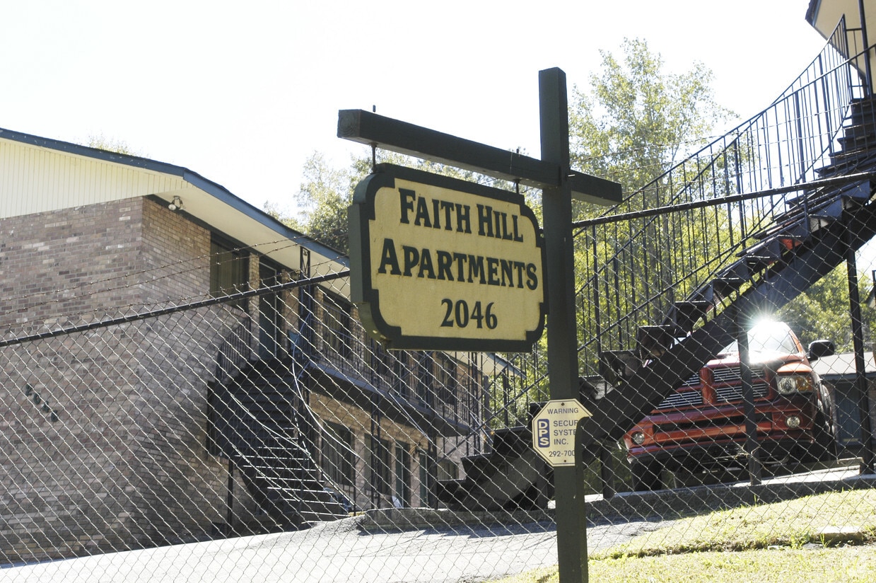 Foto del edificio - Faith Hill Apartments