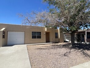 Building Photo - 10830 Cardigan Dr
