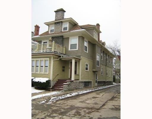 Foto del edificio - 432 Richmond Ave