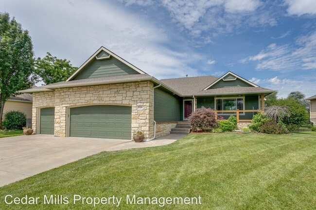Foto del edificio - 5 br, 3 bath House - 1349 S. Hilltop Rd.