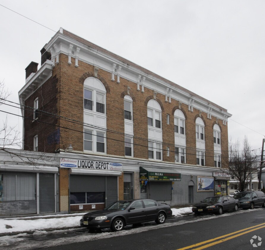 Primary Photo - 301 Westfield Ave