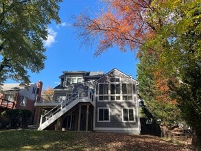 Building Photo - 125 S Lee St Building Photo - 125 S Lee St