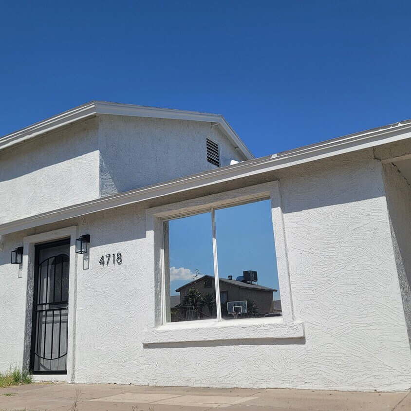 Foto principal - 4718 E Alta Vista Rd