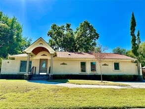 Building Photo - 6632 Winding Rose Trail