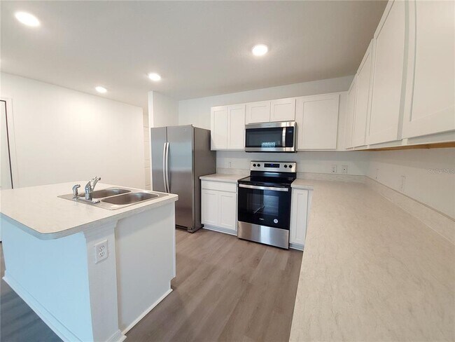 Foto del edificio - 14639 SW 24th Court Rd