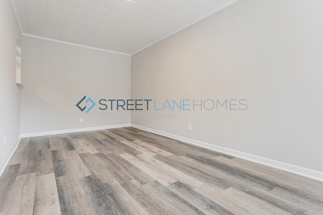 Foto del edificio - 5621 Buxton Dr