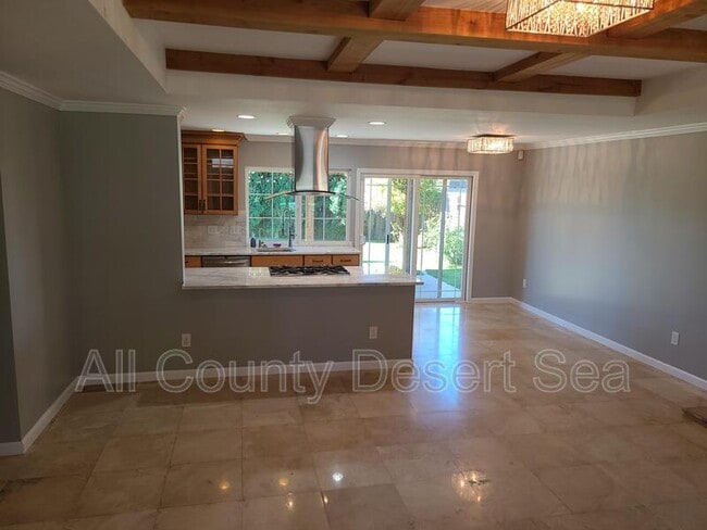 Foto del edificio - 17821 San Leandro Ln