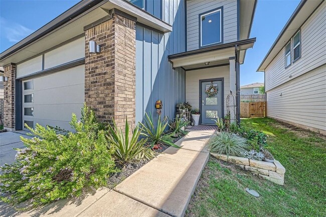 Building Photo - 8005 Linnie Ln