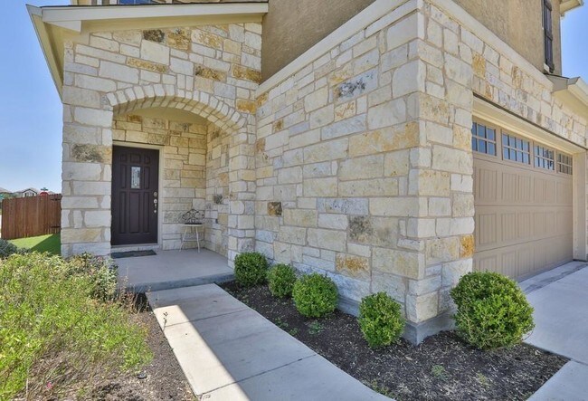 Building Photo - 16009 Hampton Bliss Trace