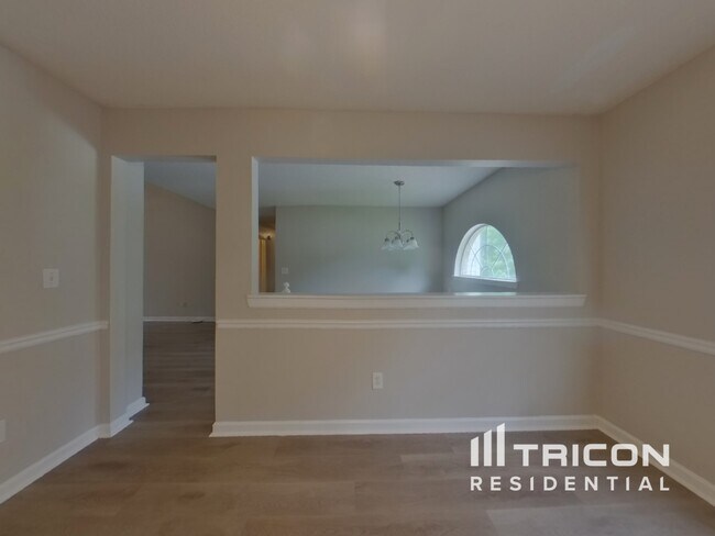 Foto del edificio - 587 Dove Ln