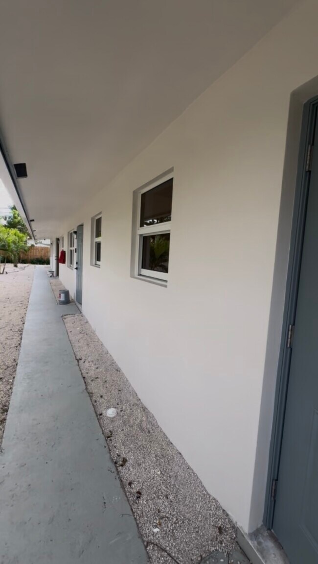 Foto del edificio - 922 NW 4th Ave