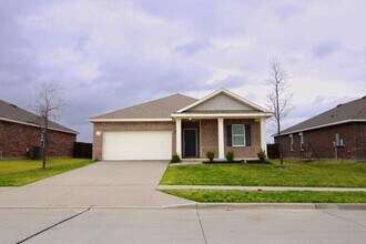 Building Photo - 301 Indian Creek