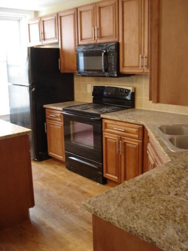 BU Saint Paul Street 6Bed / 3Bath Brooklin... - BU Saint Paul Street 6Bed / 3Bath Brooklin... House