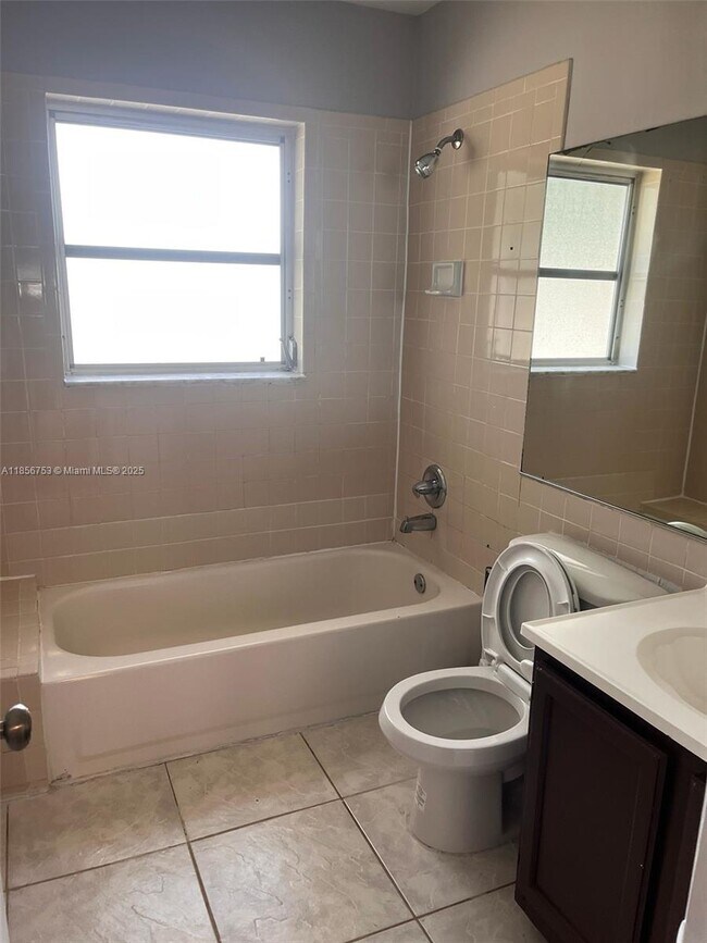 Foto del edificio - 8877 NW 28th Dr