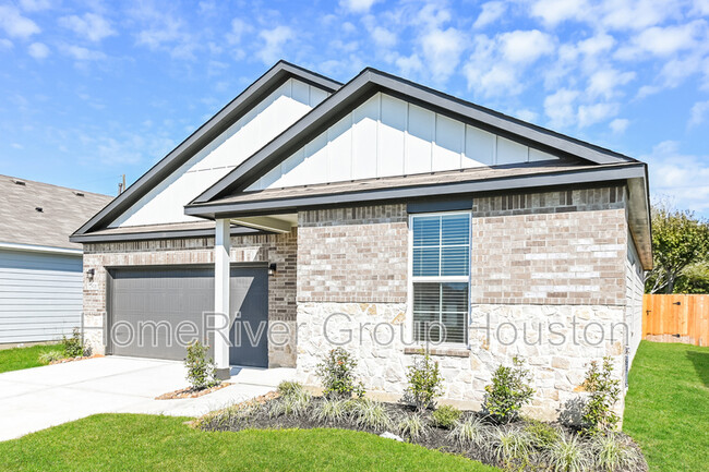 Building Photo - 11908 Whirlaway Dr