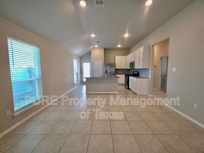 Building Photo - 17103 Alturas Ave