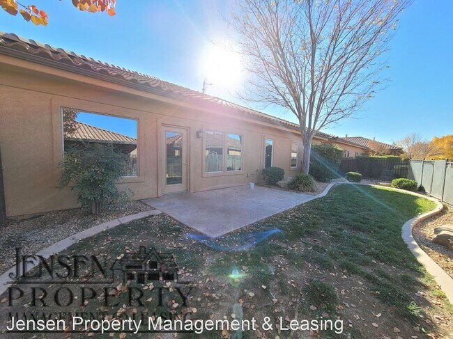 Foto del edificio - 3 br, 2 bath House - 1620 East 1450 South #29