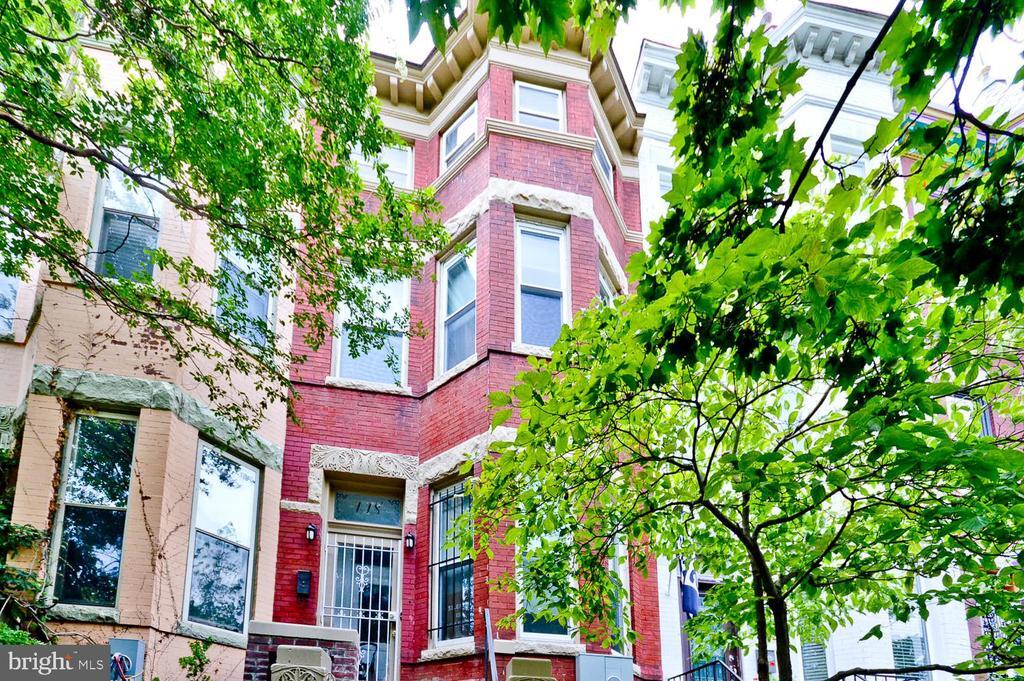 Primary Photo - 118 W St NW