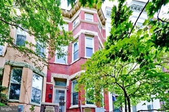 Building Photo - 118 W St NW