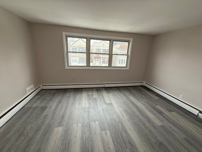 Building Photo - 271 Lexington Ave