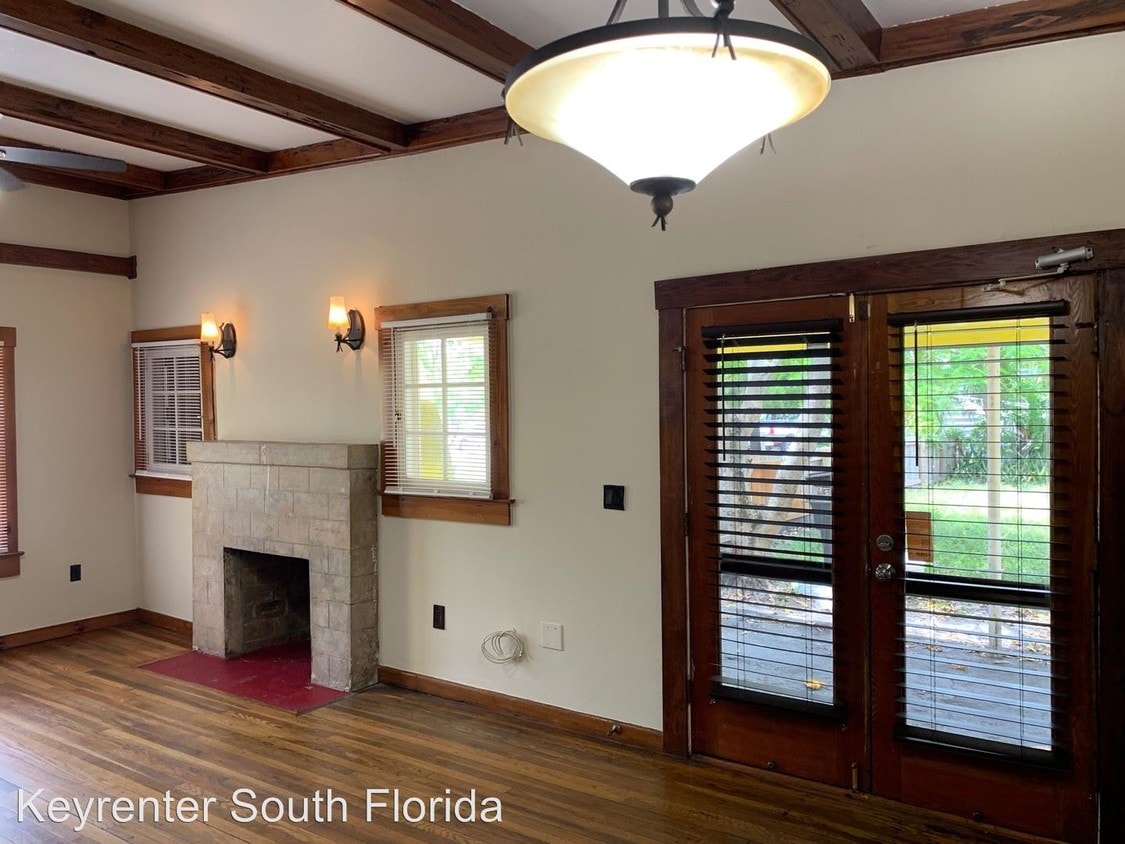 Foto principal - 621 Forest Hill Blvd