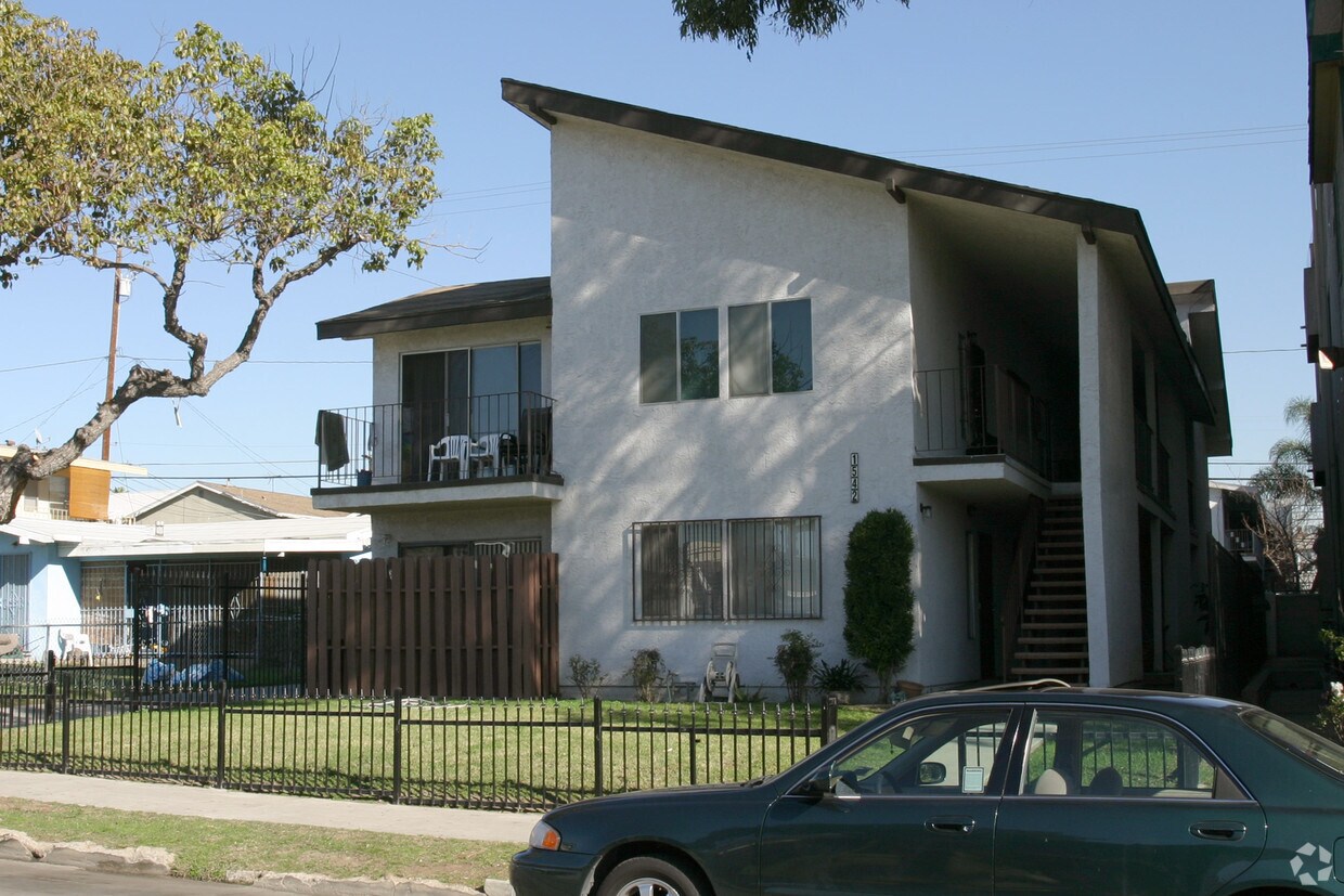 Foto del edificio - 1532-1542 Freeman Ave