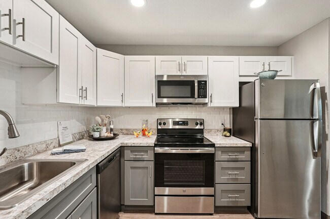 Foto del edificio - Sage Grove on Aaron Apartments