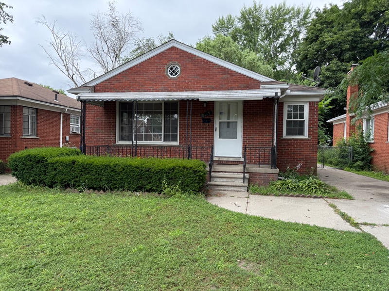 Primary Photo - 8139 Riverdale St