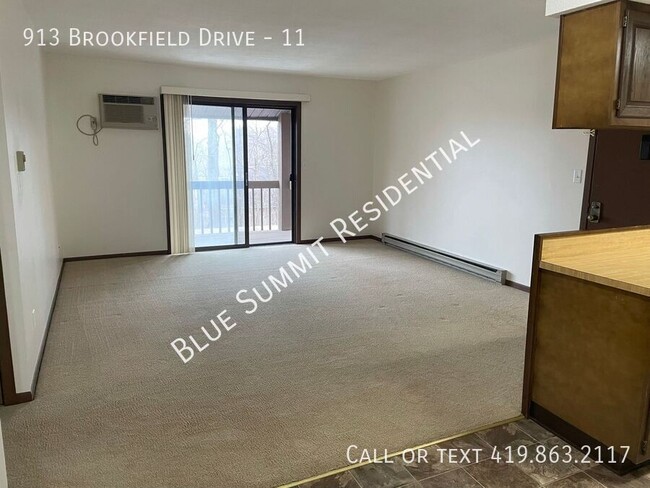 Foto del edificio - 2 bed, 1 bath apartment