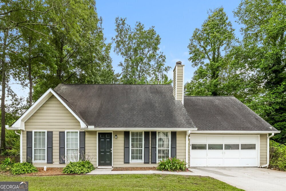 Foto principal - 2521 Country Lake Cir