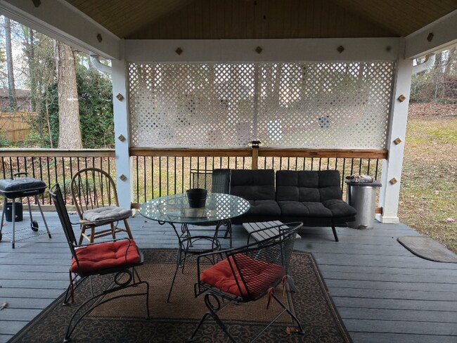 Building Photo - 2310 Shancey Ln