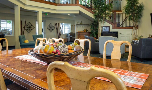 Grandes espacios comunitarios - Riley Court