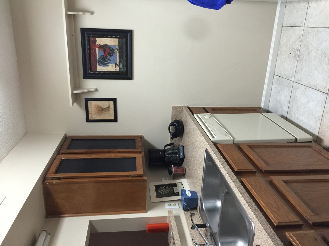 Foto principal - 3765 Crown Point Rd