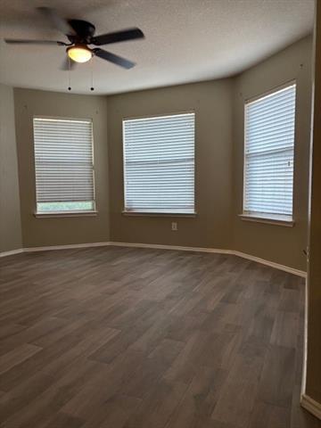 Foto del edificio - 2813 Cliffview Dr