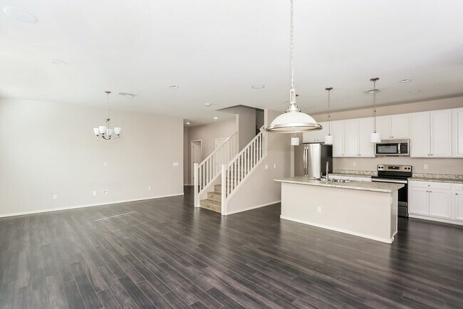 Foto del edificio - 16417 W Latham St