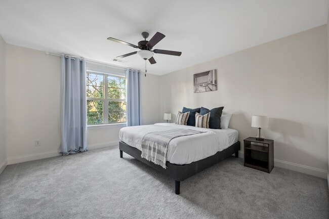 Building Photo - 3319 Old Hickory Blvd