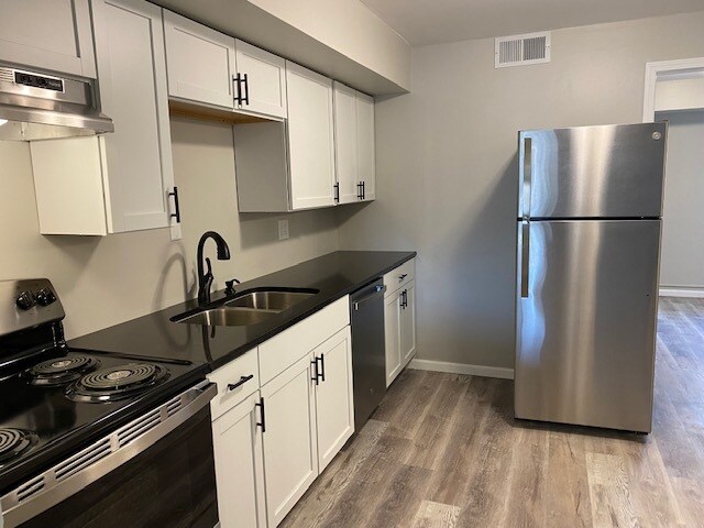 Foto principal - 1105 Evans Ave