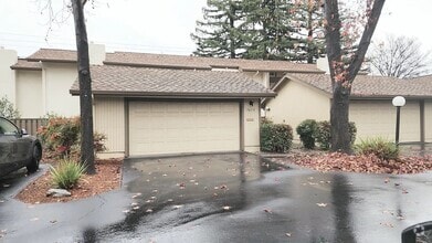 Building Photo - 1613 Countrywood Ct