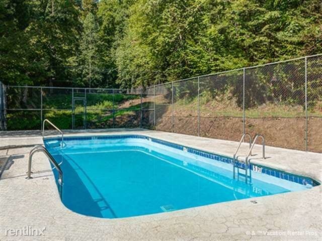 Building Photo - 440 Matterhorn Dr