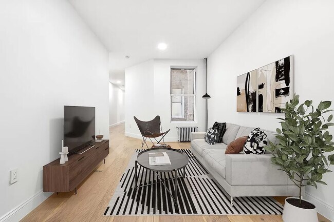 Building Photo - 534 Bergen St