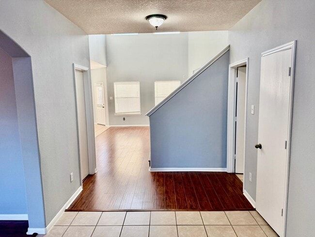 Foto del edificio - 6537 Canyon Mist Ln